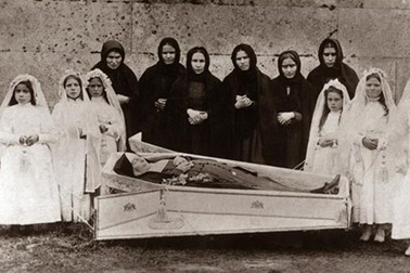 Hoje celebramos o aniversário de morte de nossa Fundadora Rita Amada de Jesus